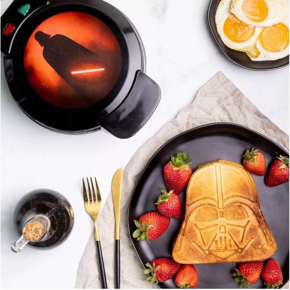 Uncanny Brands Star Wars Darth Vader Waffle Maker - Red Silhouette - Picture 2 of 9